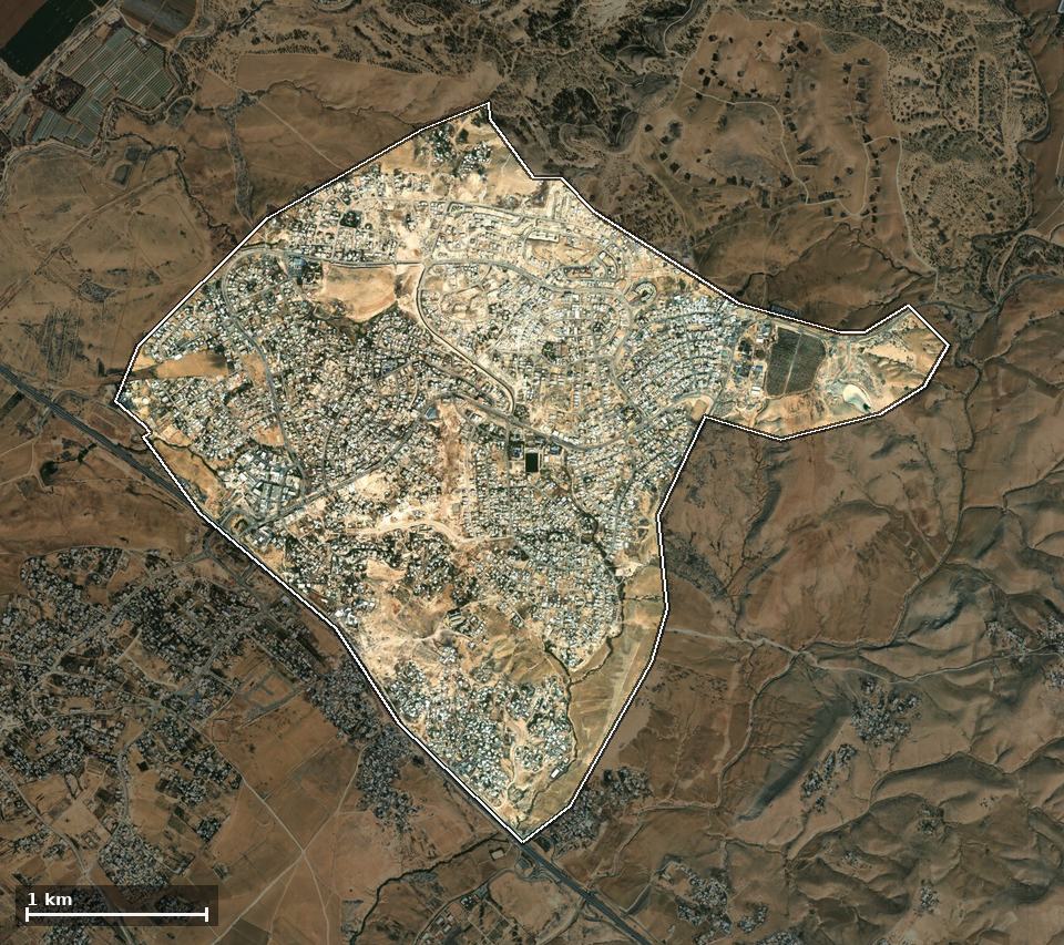 תצלום אוויר של חורה, ותחום השיפוט המוניציפלי מסומן עליו