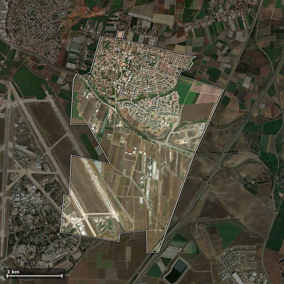 תצלום אוויר של מזכרת בתיה, ותחום השיפוט המוניציפלי מסומן עליו