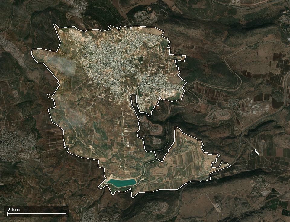 תצלום אוויר של מגאר, ותחום השיפוט המוניציפלי מסומן עליו